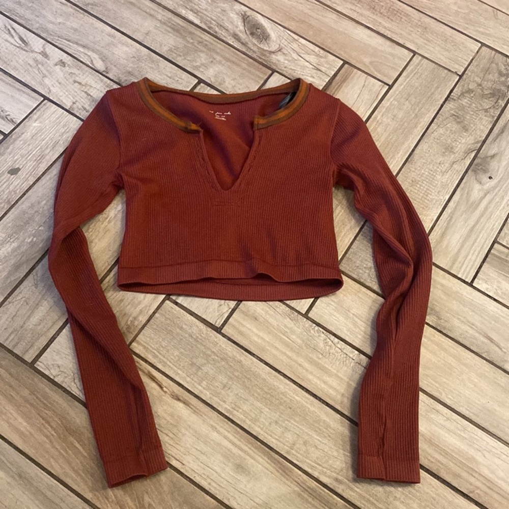 Urban Outfitters Out From Under Go For Gold Seamless Long Sleeve Top in Maroon